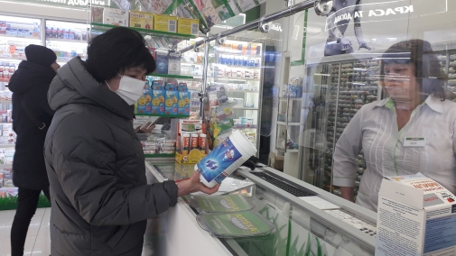 Спеціалісти Вінницького міського управління перевірили дотримання протиепідемічних вимог у 28 аптеках